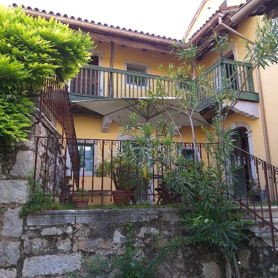 Casa - Hisa Klarceva Villa Ceroglie Kültér fotó