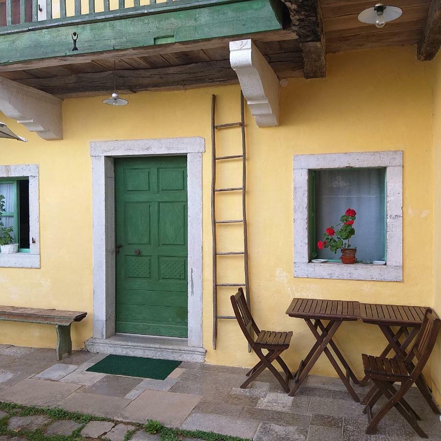 Casa - Hisa Klarceva Villa Ceroglie Kültér fotó